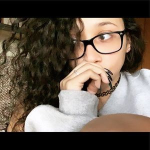 Meet your Posher, Gabrielle